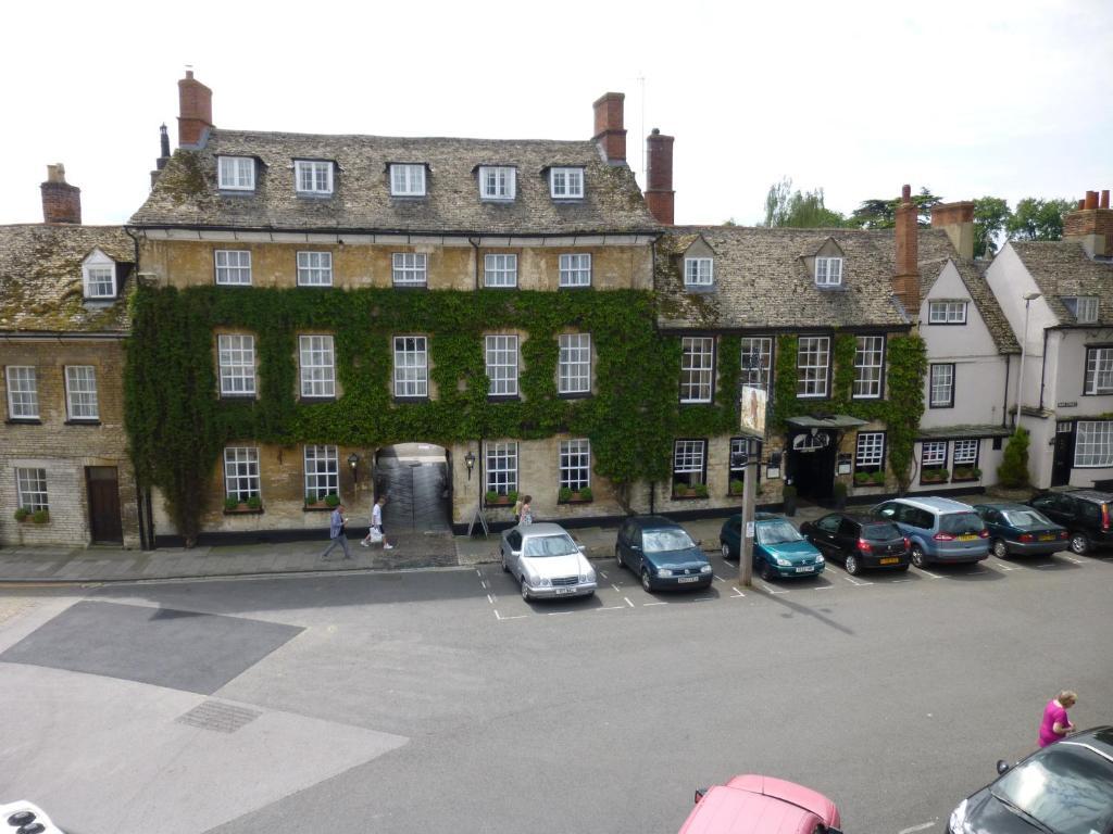 The Star Inn Woodstock Exterior photo